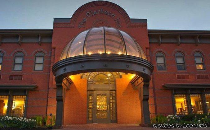The Clarkson Inn Potsdam Bagian luar foto