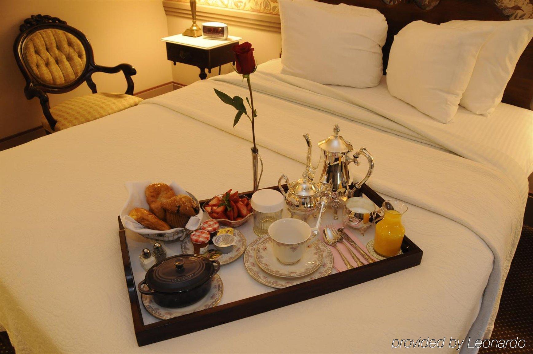 The Clarkson Inn Potsdam Ruang foto
